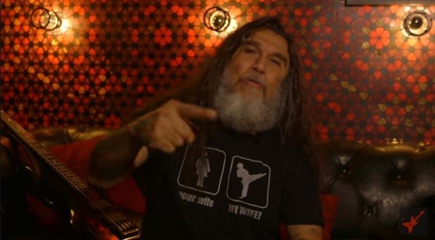 Slayer's Tom Araya on the Pros and Cons of Touring [Exclusive Video] - @Loudwire #tomaraya #slayer Artes & contextos Tom Araya Slayer