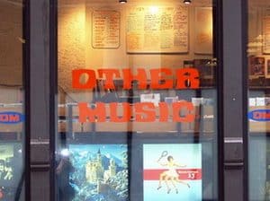 O fim da Other Music | Veja 20 shows que rolaram na loja de discos – @NOIZE0 (0)