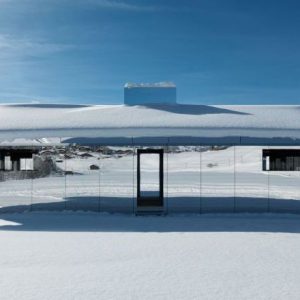 Mirage: Doug Aitken’s Mirrored House Creates a Kaleidoscopic View of the Surrounding Swiss Mountains0 (0)