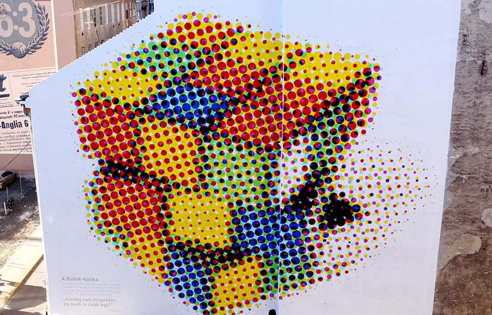 “Rubik-Cube” de Neopaint Works em Budapest Artes & contextos rubik cube by neopaint works in budapest hungary